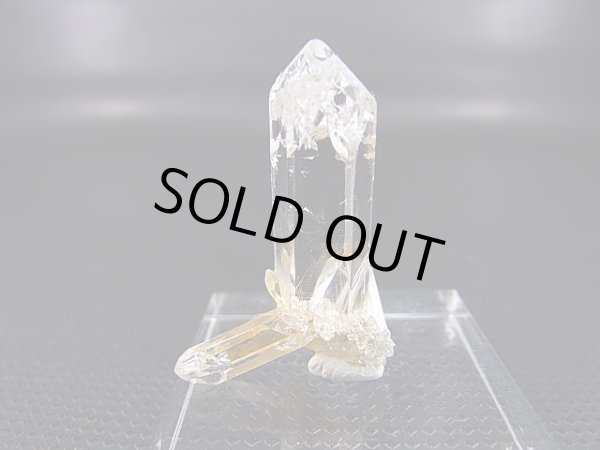 画像1: インド・マニハール産ウォータークリア水晶（貫入り/ゴールドルチル入り） 3.0g