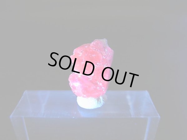 画像2: ベトナムLuc Yen産コバルトスピネル結晶原石（蛍光/カラーチェンジ） 6.0カラット