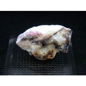 画像: ツグツパイト（タグトゥパイト）原石 4.9g