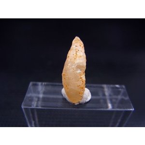 画像: ミャンマー・モゴック産イエローサファイア原石（犬牙型ＤＴ） 5.7カラット