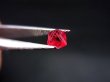 画像2: ミャンマー・モゴック産宝石質ホットピンクスピネル結晶（双晶） 0.5カラット