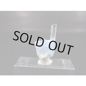 画像: ジェムグレード宝石需要品質：ベトナム産アクアマリン柱状結晶原石（連晶） 5.0カラット