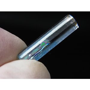 画像: ジェムグレード宝石需要品質：ベトナム産アクアマリン柱状結晶原石（レインボー入り） 5.1カラット