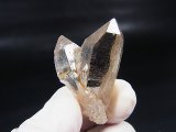 画像: ガネーシュヒマール・ラパ産ウォータークリア水晶ポイント（ツイン） 14.1g