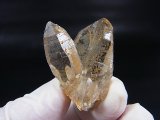 画像: ガネーシュヒマール・ラパ産ウォータークリア水晶ポイント（貫入り/連晶） 17.3g