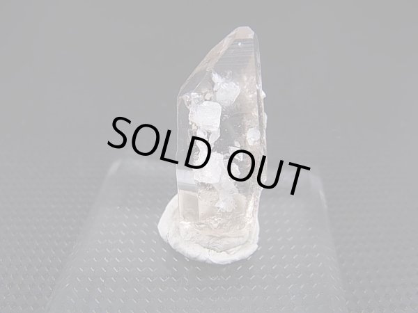 画像2: ノルウェー産アデュラリア（氷長石）付き水晶原石 4.1g