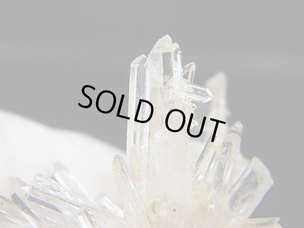 画像2: ベトナム・Bac Kan省産ニードル水晶クラスター 12.5g