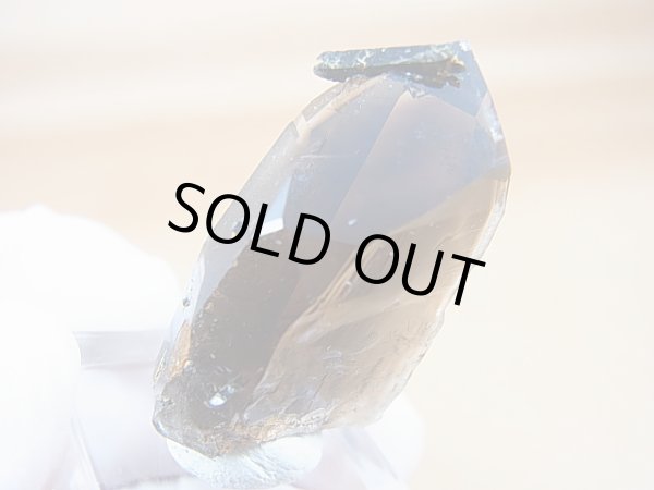 画像1: マラウイ・ムランジェ産クリアスモーキー水晶（エジリン貫入り） 16.5g