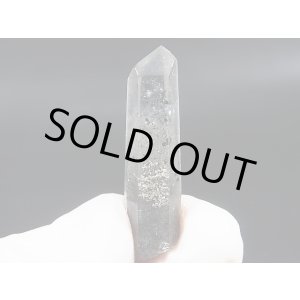 画像: ノルウェー産水晶ポイント（アクチノライト/ヘマタイト入り）3.6g
