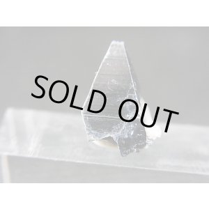 画像: ノルウェー産アナテース原石結晶（ブルー照射） 0.9g