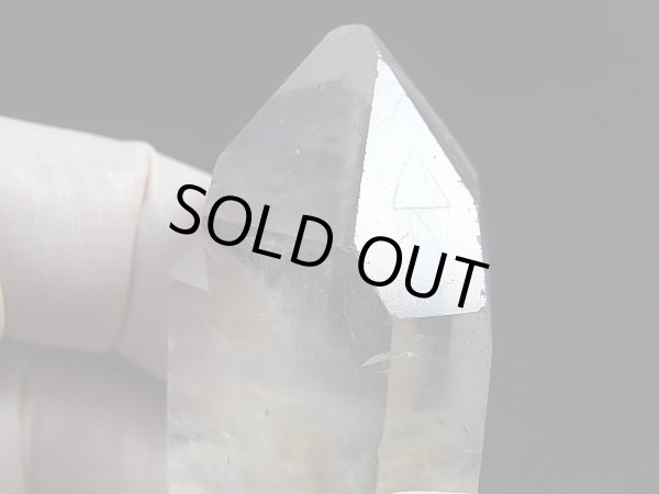 画像2: ベトナム・Bac Kan省産クリア水晶ポイント（レコードキーパー付き） 57.5g