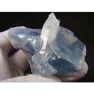 画像: ヤオガンシャン産ブルー/パープルフローライト原石（水晶付き）106.7g