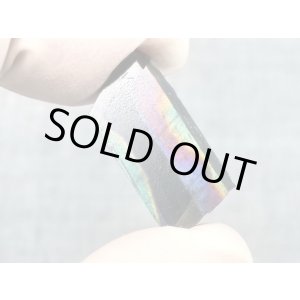 画像: フィンランド・ユレマー産スペクトロライト（パープルヴィオラミックス）研磨スライス 2.4g