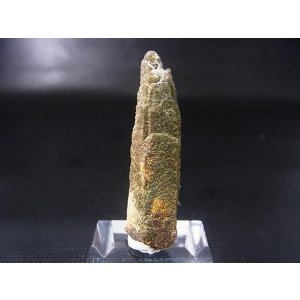 画像: 柿野鉱山産緑水晶(ヘデンベルガイト/緑閃石入りインターフェレンス型) 7.6g