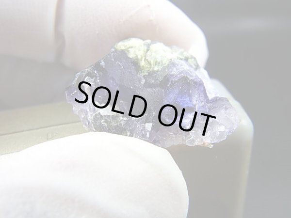 画像2: ドイツ・ザクセン州産ブルーフローライトon水晶 5.5g