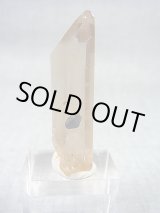 画像: ノルウェー産ライトシトリンスモーキー水晶（付着・内包アナテース付き/透過あり） 11.0g