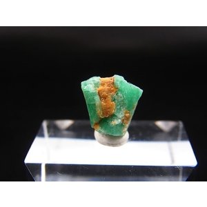 画像: パキスタン・スワート産エメラルド原石 (柱状結晶) 4.4カラット