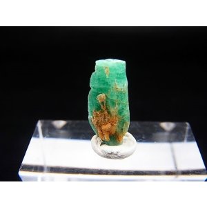 画像: パキスタン・スワート産エメラルド原石 (柱状結晶) 3.5カラット