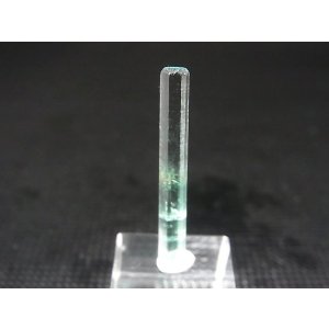 画像: ナイジェリア産アクアマリン柱状結晶 3.8カラット