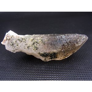 画像: 新産地:ベトナム・ニントゥアン産エピドート/水晶ポイント(カリ長石共生) 48.9g