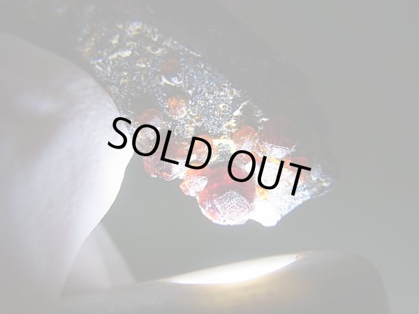 画像2: 福建省産スペサルティンガーネット付きスモーキー水晶原石 12.0g