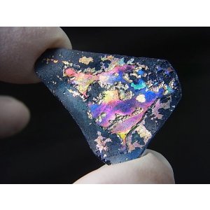 画像: アフガニスタン産スーパーイリデッセンス・ローマングラス（マルチイリデッセンス） 2.8g