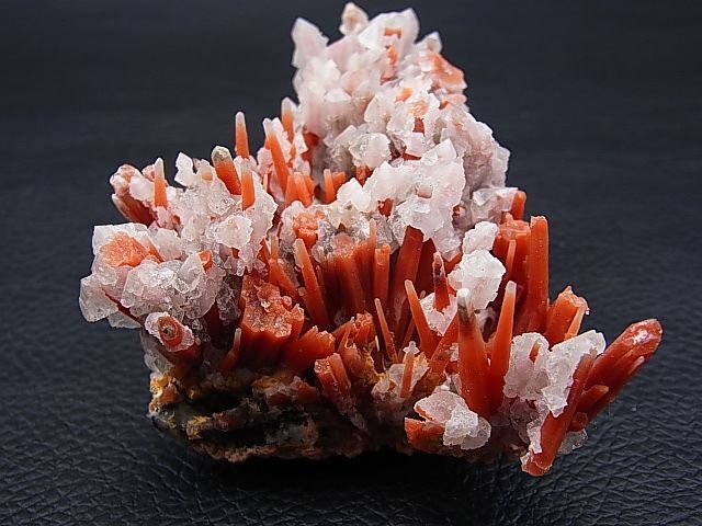 画像1: ＜只今商談中＞ダルネゴルスク産レッドクオーツ 100.9g