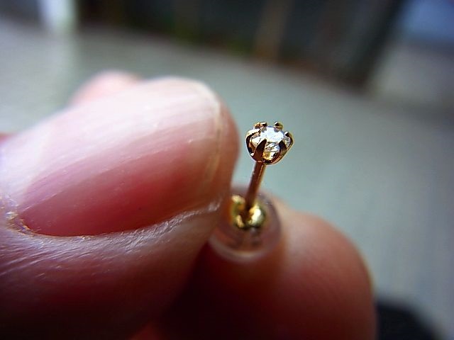 画像: K18天然ダイヤモンド・ピアス（１ペア）