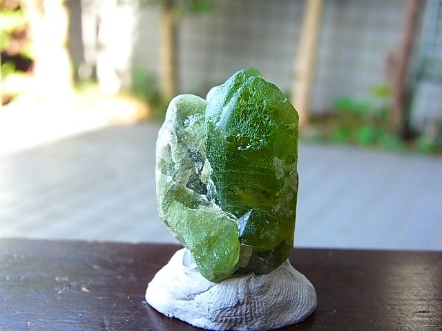 コヒスタン産ペリドット原石21.2g - パーフェクトストーン PERFECT STONE