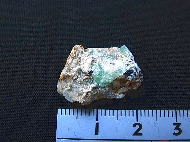 画像: フォスフォフィライト（Phosphophyllite）原石2.6g