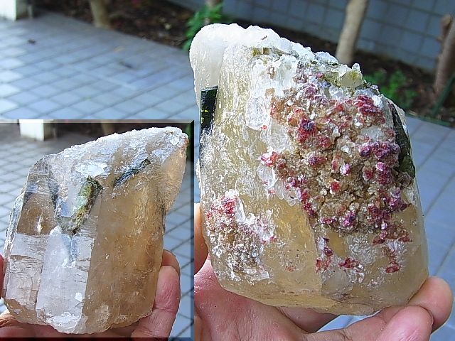 画像: ブラジル産マルチカラートルマリン結晶付き水晶原石1,037g
