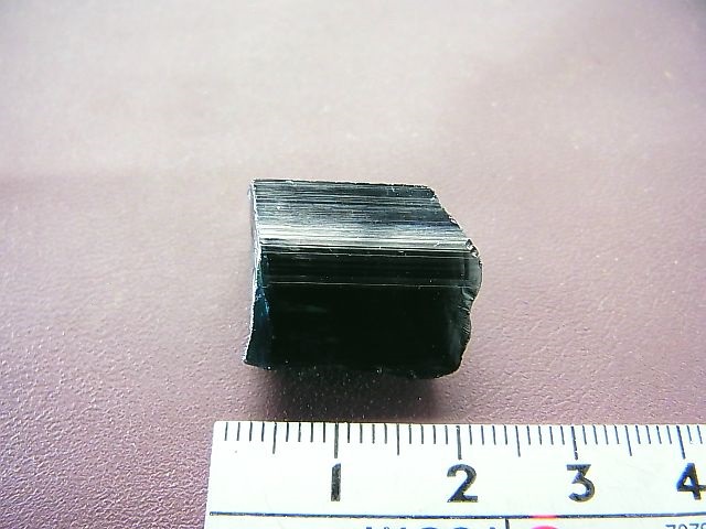 画像: モザンビーク産インディゴトルマリン原石 30.0カラット