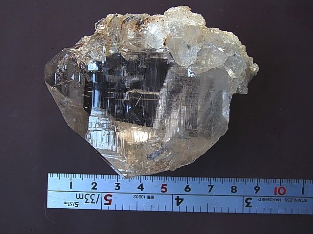 画像: スカルドゥ産ターミネイテッド型ライトスモーキーＤＴ水晶ポイント223.3g