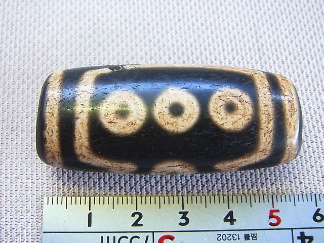 画像: アンティーク：西蔵（チベット）天珠（首飾り用紐穴付き）「七眼」 約23.5×16×54.5mm