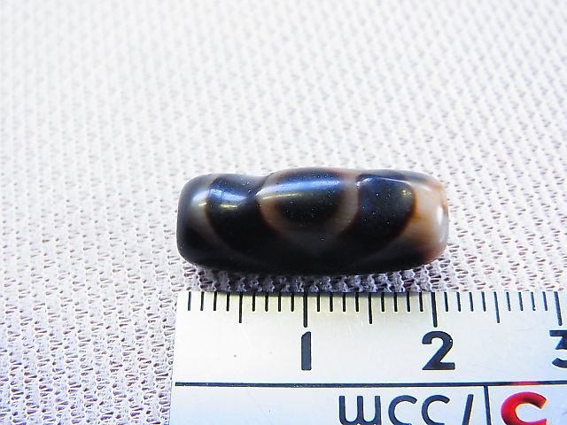 画像: アンティーク：ウイグル産天珠「一眼」 直径約8.5×21mm