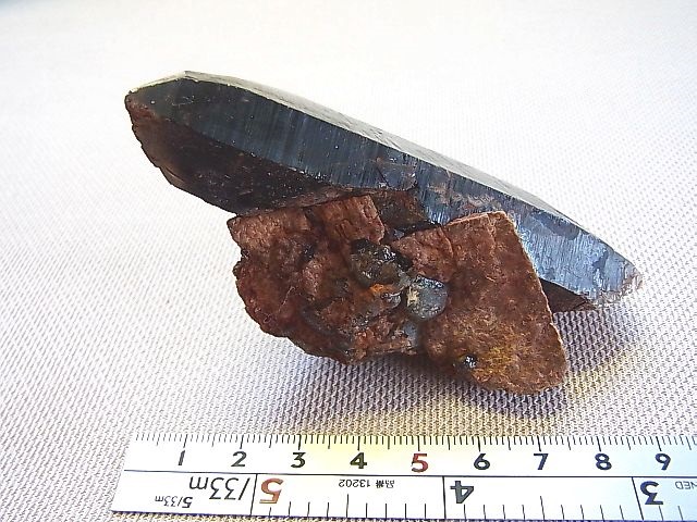画像: フィンランド・リプシニエミ産モリオン（黒水晶）ポイント134.6g