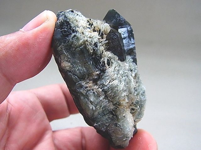 画像: フィンランド・リプシニエミ産バライト付きモリオン（黒水晶）163.5g