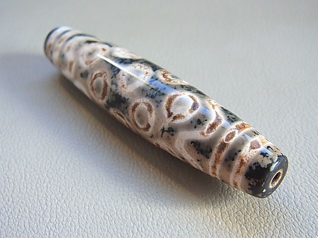 画像: ヴィンテージ：西蔵（チベット）天珠「二十眼」 直径約16.5×77mm