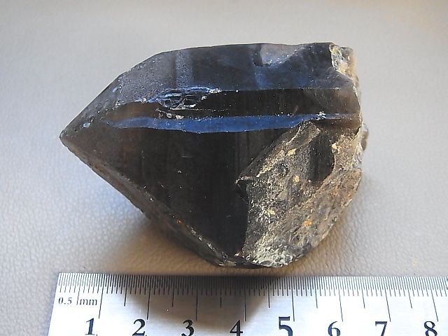 画像: フィンランド産スモーキー水晶（ケアンゴーム）ポイント135.0g