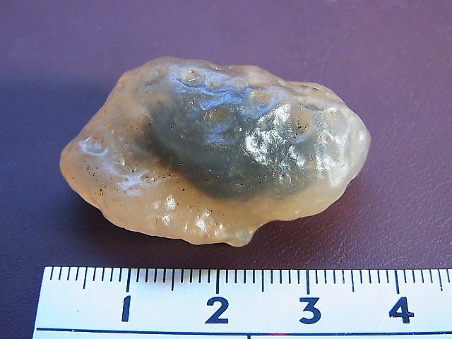 画像: アラシャン瑪瑙原石（インクルージョンあり）13.1g