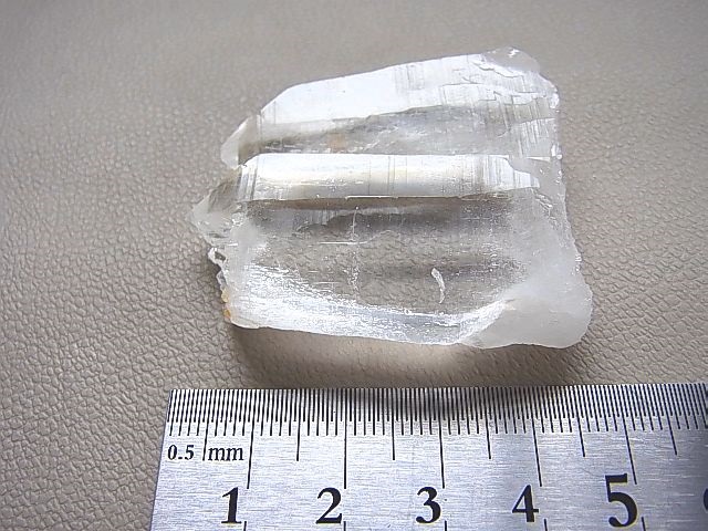 画像: スカルドゥ産タントリックツイン水晶板状結晶ポイント36.8g