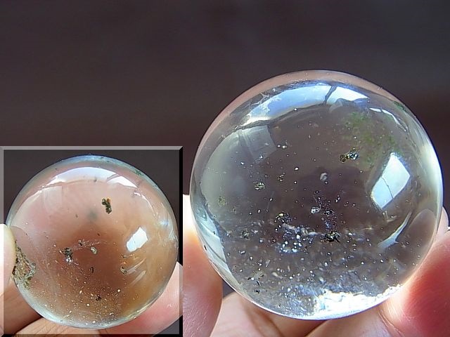 画像: ガネーシュヒマール・クリア水晶スフィア（クローライトインクルージョン）40mm