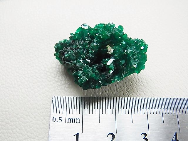 画像: ナミビア・ツメブ産シャタッカイト＆ダイオプテーズ原石8.6g