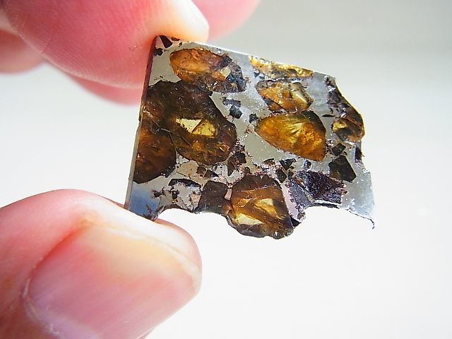 画像: ベラルーシ産ブラヒン・パラサイト（石鉄）隕石4.9g