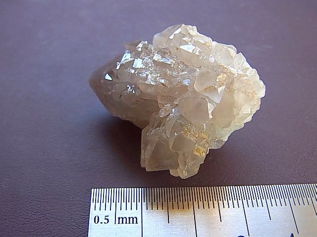 画像: ダルネゴルスク産レインボーオーラ/スモーキー水晶原石18.4g