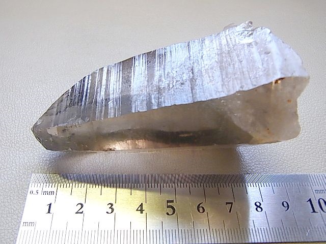 画像: 南ウラル産レムリアン/スモーキーシトリン水晶ポイント165.3g