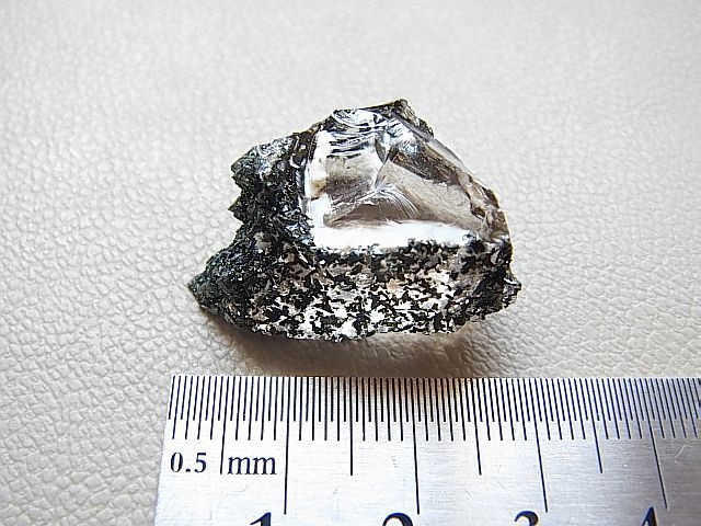 画像: ポーラー（北極）ウラル産クローライト付き水晶（ピースオブクリスタル）7.9g