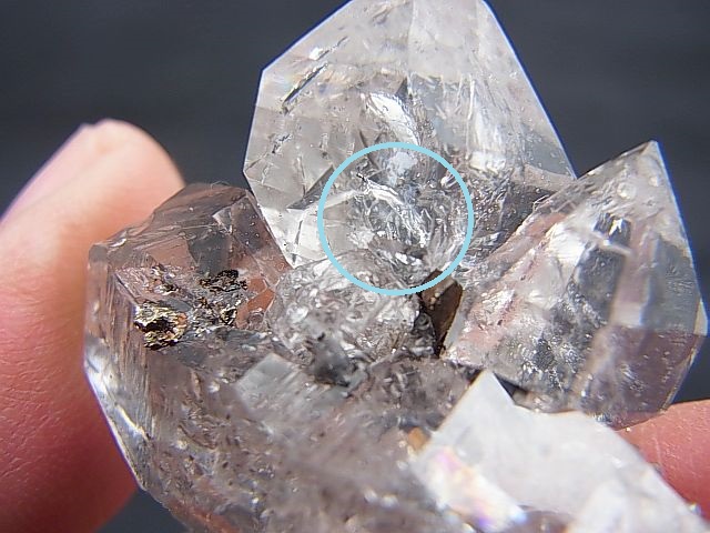 画像: スペイン・アストゥリアス産クリアDT水晶（フローライト付き）24.4g
