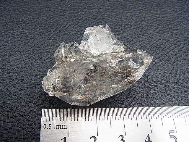 画像: スペイン・アストゥリアス産クリアDT水晶（フローライト付き）24.4g