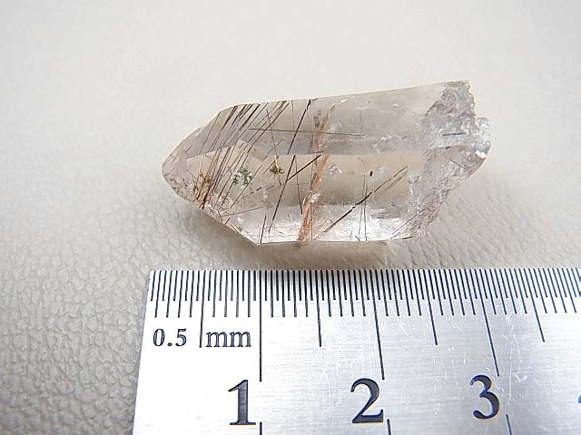 画像: ノルウェー産ルチル入り水晶原石6.3g